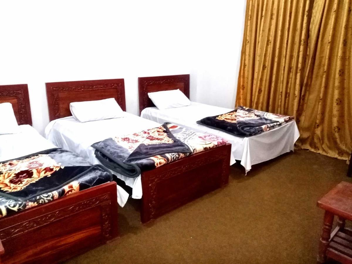 Tour De Swat Hotel Saidu Sharif Exterior foto